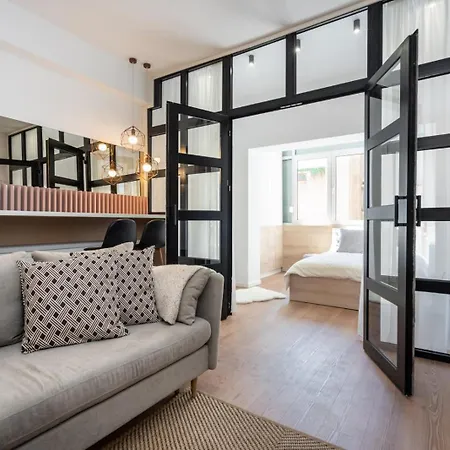 Highline 3bdr In Calea Victoriei Apartment *