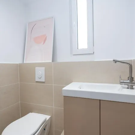 Appartamento Highline 3bdr In Calea Victoriei Bucarest